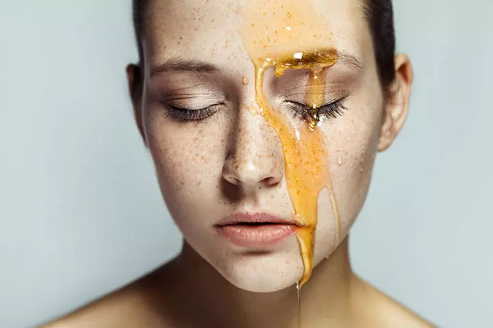 عسل به حفظ pH پوست کمک می‌کند