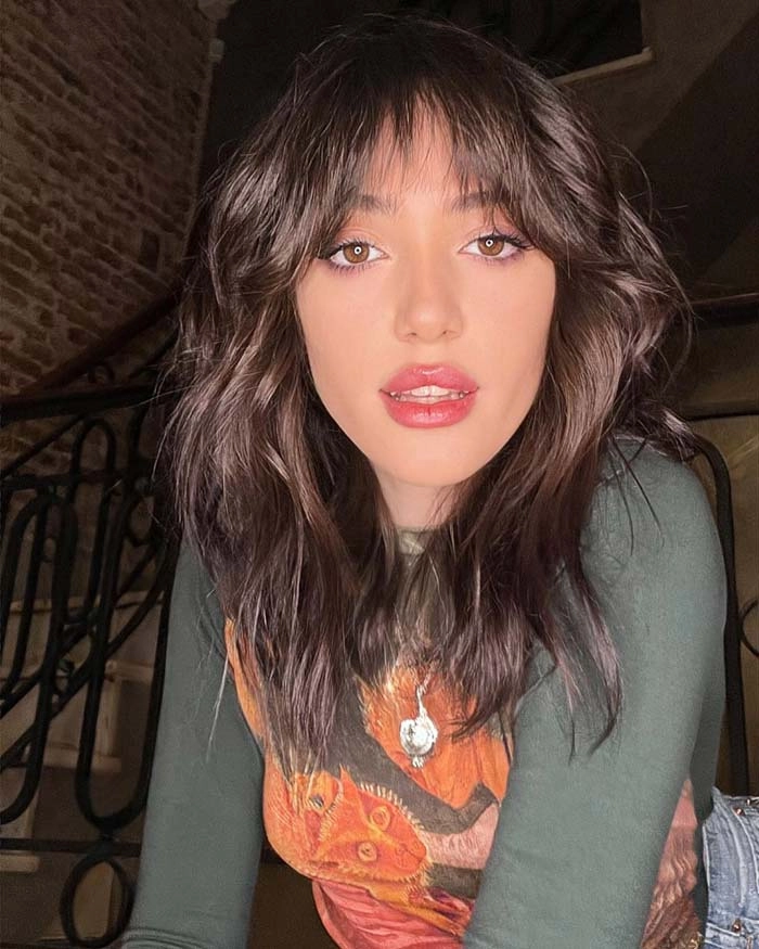 ولف کات برای موهای موجدار (Wolf Cut for Wavy Hair)