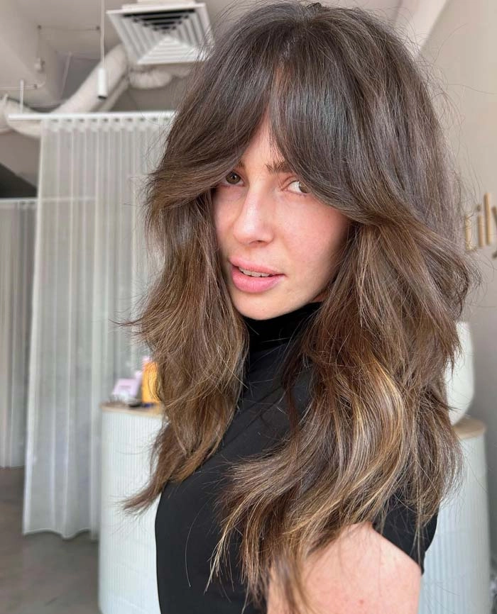 ولف کات برای موهای بلند (Wolf Cut for Long Hair)