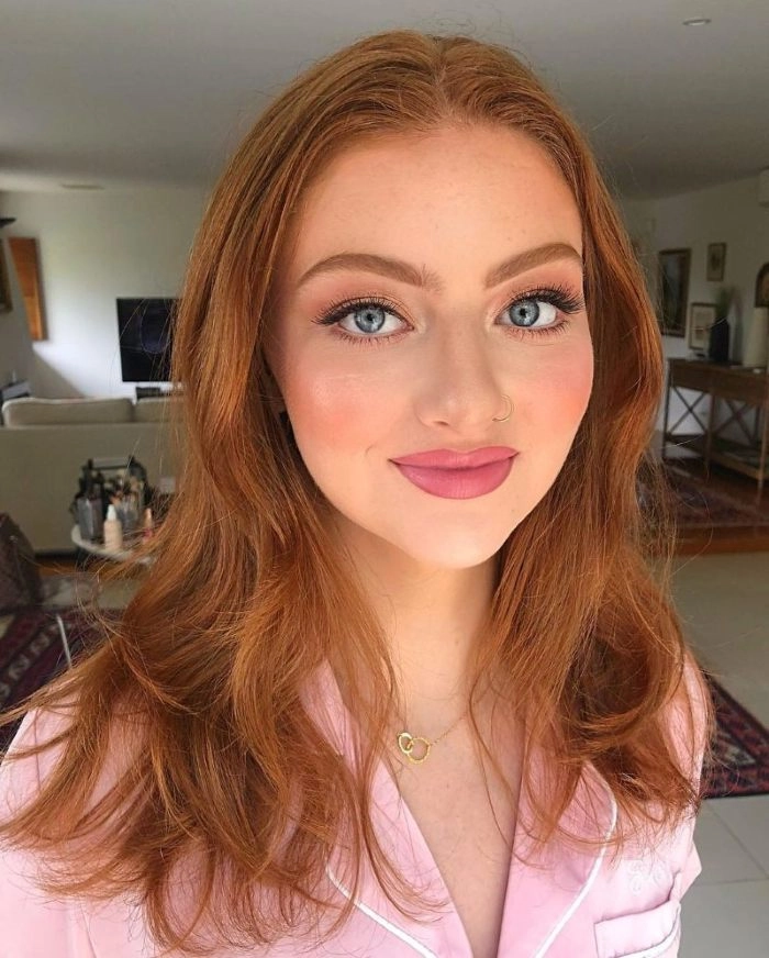 آرایش طبیعی برای مو قرمزها (Natural Makeup Looks For Redheads)