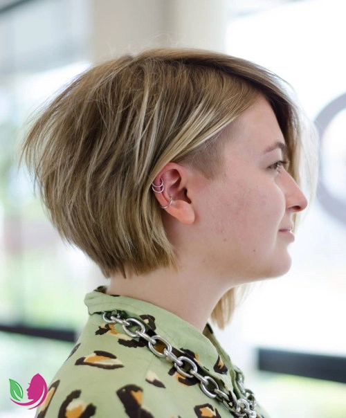 پیکسی باب تا چانه برای موهای نازک (Chin-Length Pixie Bob for Fine Hair)