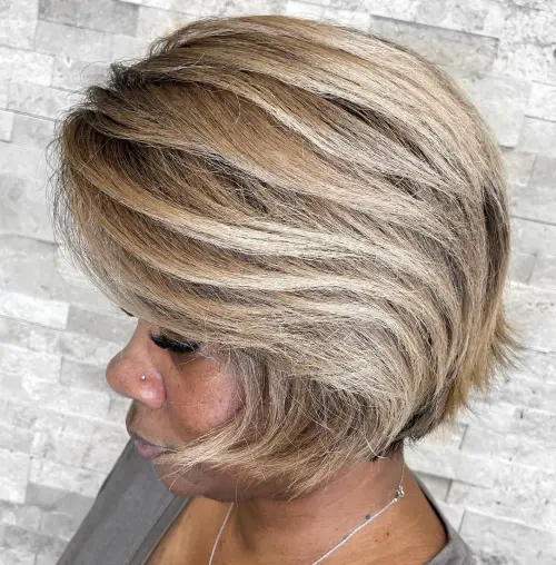 21. پیکسی باب طلایی متحرک (Flowy Blonde Pixie Bob)