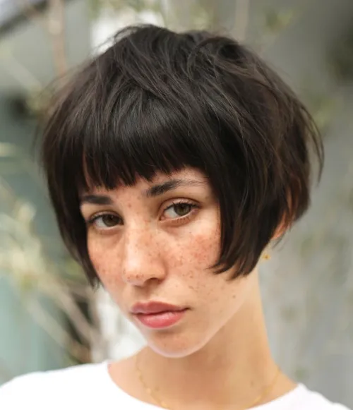 23. پیکسی باب با چتری کوتاه (Bixie with Short Bangs)